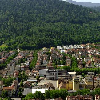 Panorama of Freiburg im Breisgau В центре на переднем плане видна пивоварня GANTER