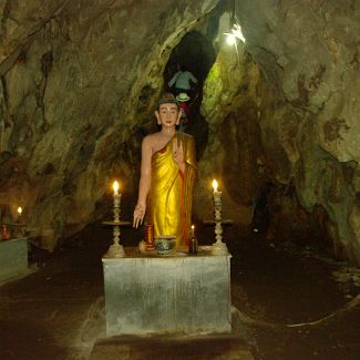 Động Vân Thông