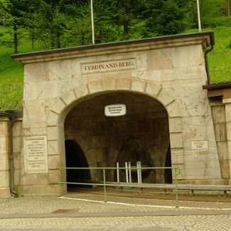 Ferdinandberg Besuchereinfahrt